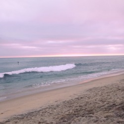 puremiilk:  beachy sunset in california 