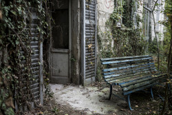 yuriorbital:  Abandoned Sanatorium Italy, 11-2012Copyright ©