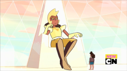 gaygemgoddess:Do you think Pink Diamond really called Yellow