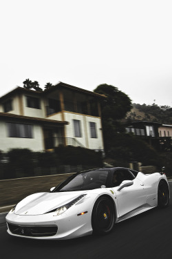 linear5000:  justphamous:  458 Italia | JustPhamous       (via