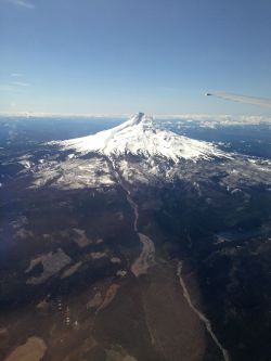 aerialandlandscapes:  Buddy was lucky enough to fly into Portland