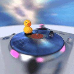 admiralpotato:  DJ Space Duck In Da House! High quality / Full