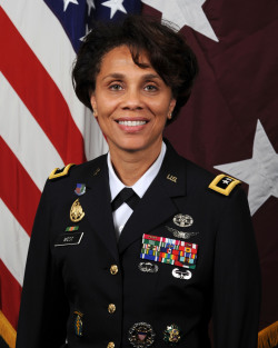 thoughtsofablackgirl:  Girls&WomenToKnow: Lt. Gen. Nadja