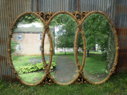 etsygold:  Huge Vintage Triple Mirror (more information, more