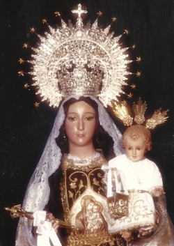 allaboutmary:  Virgen del CarmenA Spanish statue of Our Lady