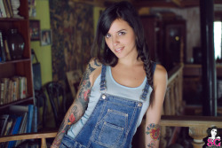 past-her-eyes:  Pia Suicide pia.suicidegirls.com Link to South