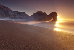 esteldin:  Winter light by peterspencer49 on Flickr. 
