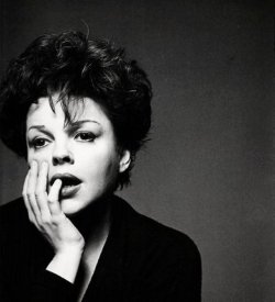 wehadfacesthen: Judy Garland, 1963, photo by Richard Avedon 