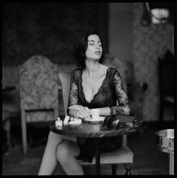 Fille de Saint Germain by Radoslaw Pujan