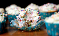  funfetti cupcakes > recipe 