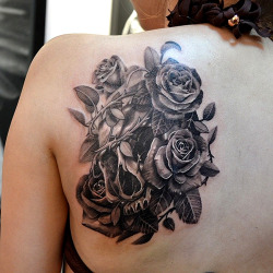 thievinggenius:  Tattoo done by Elvin Yong. @elvintattoo