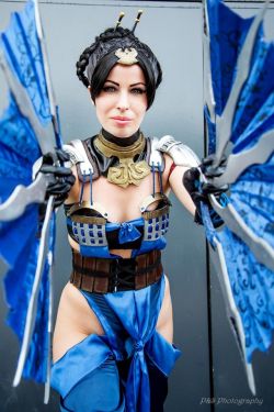 Kitana from MK X cosplay by Nemu013 