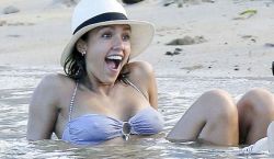 datboinitty:  Jessica Alba  hard nips and ass n bikini  Water