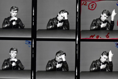 asylum-art:  The Outtakes of David Bowieâ€™s Iconic â€œHeroesâ€ Album Cover Shoot These outtakes from the photo session that yielded the Heroes cover, shot by Japanese photographer and designer Masayoshi Sukita in 1977. Â  David Bowie photographed by