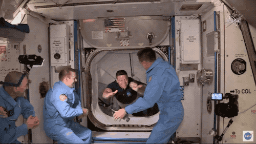gusgrissom: Welcome to the ISS, Bob and Doug!! Congrats to the