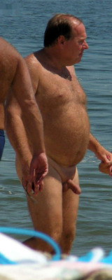 doncastergit:  Accidental erection at the nuddy beach but he