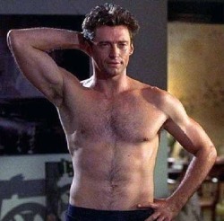 youtuber-bulges:  Hugh Jackman 😍💦💦