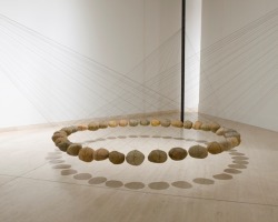 assgod:  mdme-x: Ken Unsworth suspended stone circle   I want