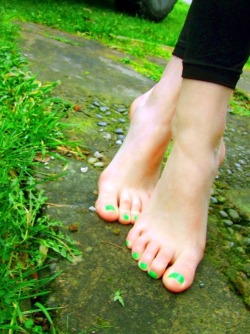 Teen Feet