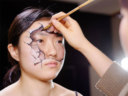 wetheurban:   ART: Hyperrealistic Body Paintings by Hikaru Cho