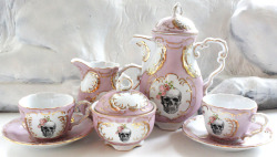 culturenlifestyle:  Stunning Macabre Porcelain China by Yvonne