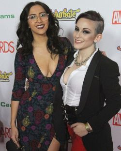 #tbt @avnawards red carpet with the babe @rizzoford 