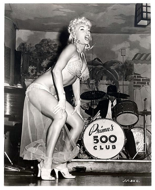  Lilly Christine     aka. “The Cat Girl”.. Performing her “Harem Dance” at ‘Prima’s 500 Club’ in New Orleans, sometime in the early 1950’s.. 
