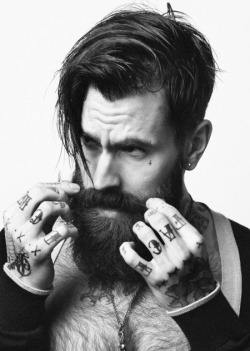 alabaster-angel:  beard-and-piercings:  someday I hope to be