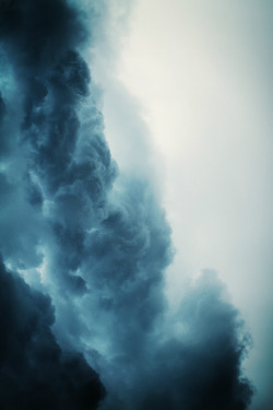 mystic-revelations:  The Coming Storm By Sara Lynn Paige 