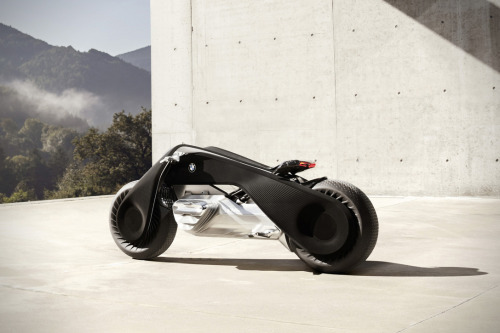 rhubarbes: BMW Vision Next 100 Motorcycle  More on RHB_RBS 