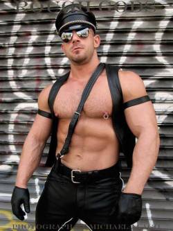 Hot leather guy’s nipple ring