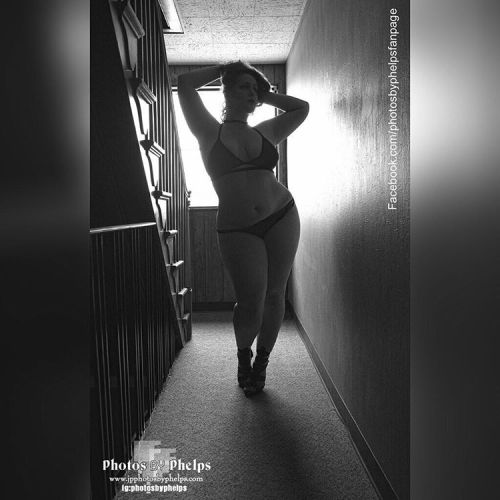 Bethany @imagine_bethany  using only natural light  #bikini #ashley  #booty #lace #lingerie #hollywood #glam #sensuality #dmv #redhead #ivory #sword #cosplay #heel #blackandwhitephotography #ginger #honormycurves #plus #plusmodel #fashion #photosbyphelps
