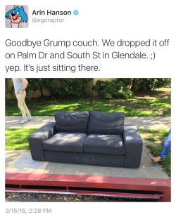 awkward-lee:  #couchwatch2016 