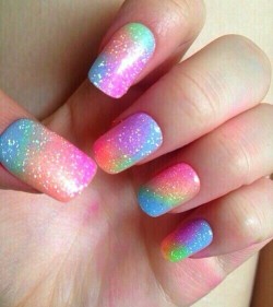 onekeyanywhere:  rainbow nails