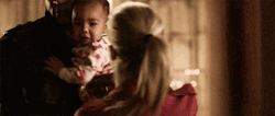 killians: Baby Sara loves Aunt Felicity