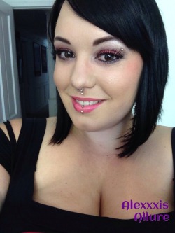 alexxxisallure:  Hey guys it’s Alexxxis! Yesterday I got to