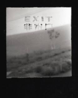 zzzze:  Kansuke Yamamoto, (Exit),1935; (anxious corridor, 1932