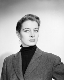 fuckfemininity:Capucine https://painted-face.com/