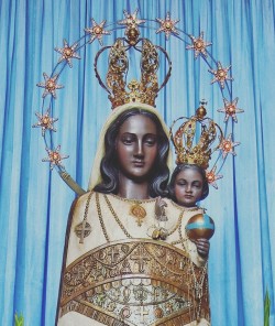 allaboutmary: Madonna di Loreto The statue of Our Lady of Loreto