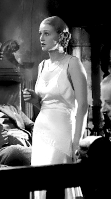 countess-zaleska: Gloria Stuart  in The Old Dark House, 1932.