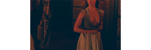 daenerysstubborn-deactivated201:    The erotica of Westeros: S02E03 What is Dead May Never Die   