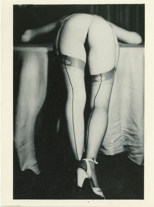 thinkingimages:  Anonymous, “Untitled” 1930 ca., Paris