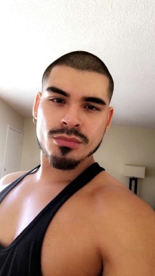 newedromero:  Papi 🍆💦👅  https://newedromero.tumblr.com/