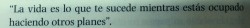 the-book-smiled-at-me:  John Lennon, Darlah 172 horas en la luna.