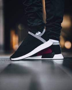 unstablefragments2:  adidas NMD CS2 PK Primeknit / BA7188 (via tomshepherd)Click