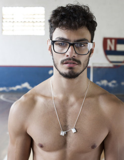 red-meat:  “A Soccer Story” 1 by Cristiano Madureira