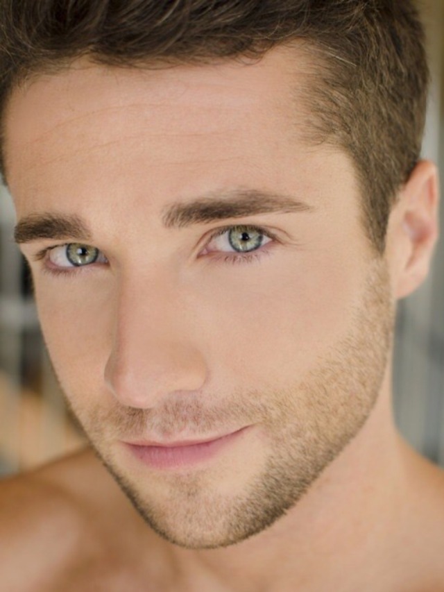 victorray2020:His eyes are awesome 