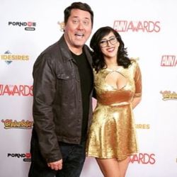 Thanks for my being my AVN date @youdontknowdoug! Thanks for