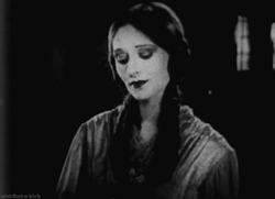  Dolores Costello in The Sea Beast (1926) 