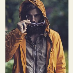the-bearded-stag:  Even wet weather gear is stylish with this
